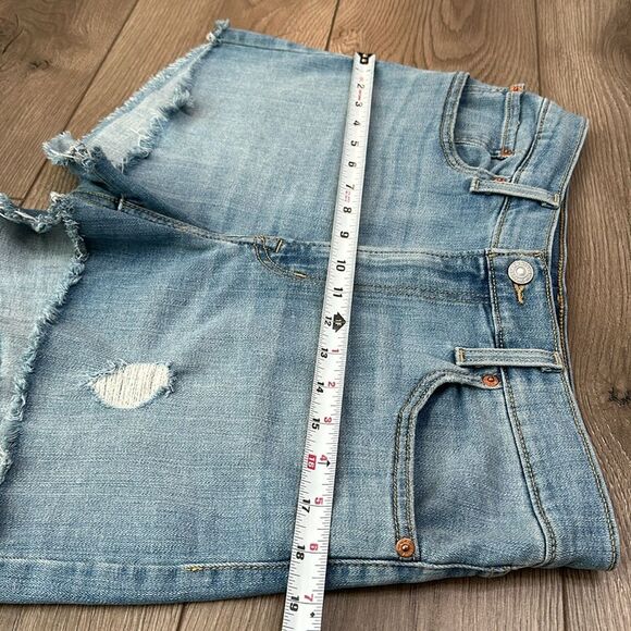 Levi’s High Rise Stretch Blue Jean Shorts Size‎ 31 - Picture 6 of 9